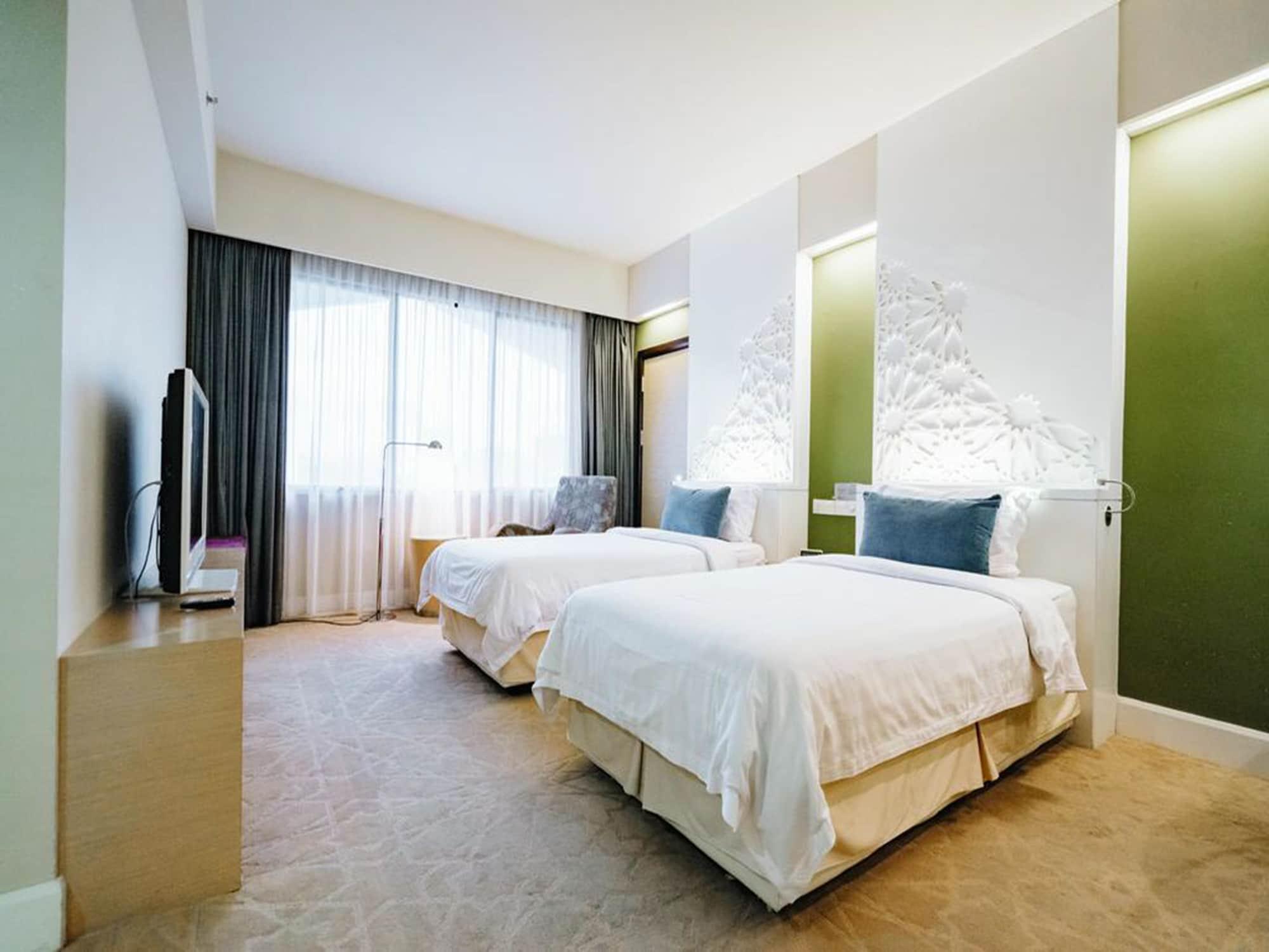 Raia Hotel Kota Kinabalu Buitenkant foto