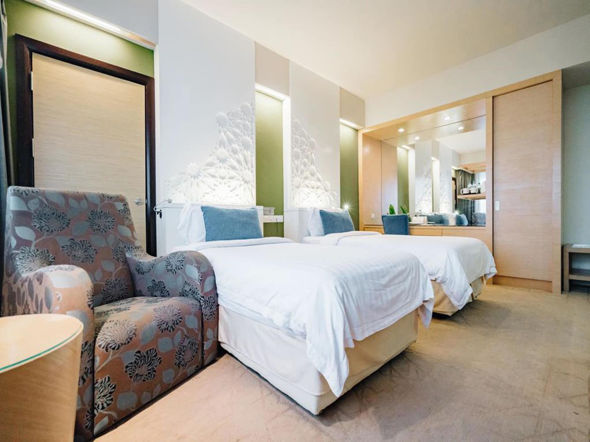 Raia Hotel Kota Kinabalu Buitenkant foto