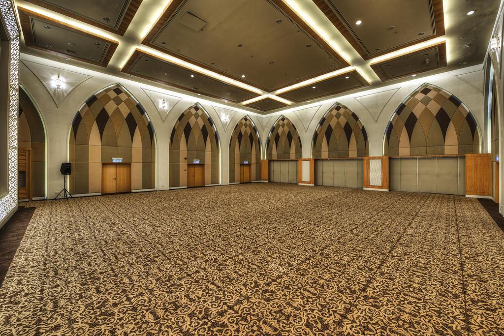 Raia Hotel Kota Kinabalu Buitenkant foto