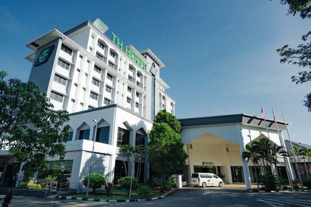 Raia Hotel Kota Kinabalu Buitenkant foto
