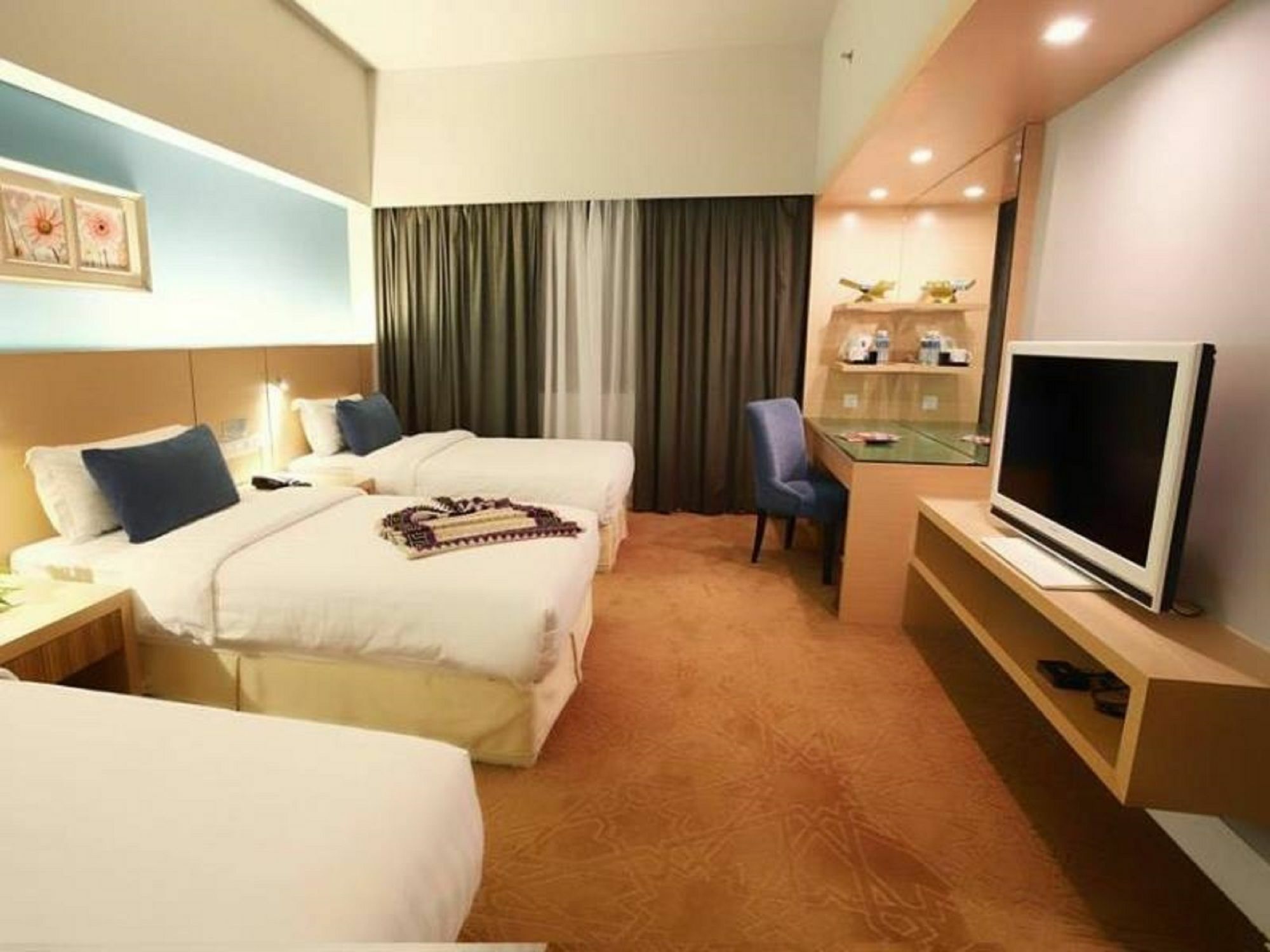 Raia Hotel Kota Kinabalu Buitenkant foto